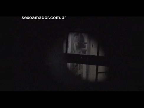 ❤️ Lourinho é secretamente filmado por um voyeur de bairro escondido atrás de tijolos ocos ️ Porno russo em porno pt-br.passiveincome1.ru ❌️❤